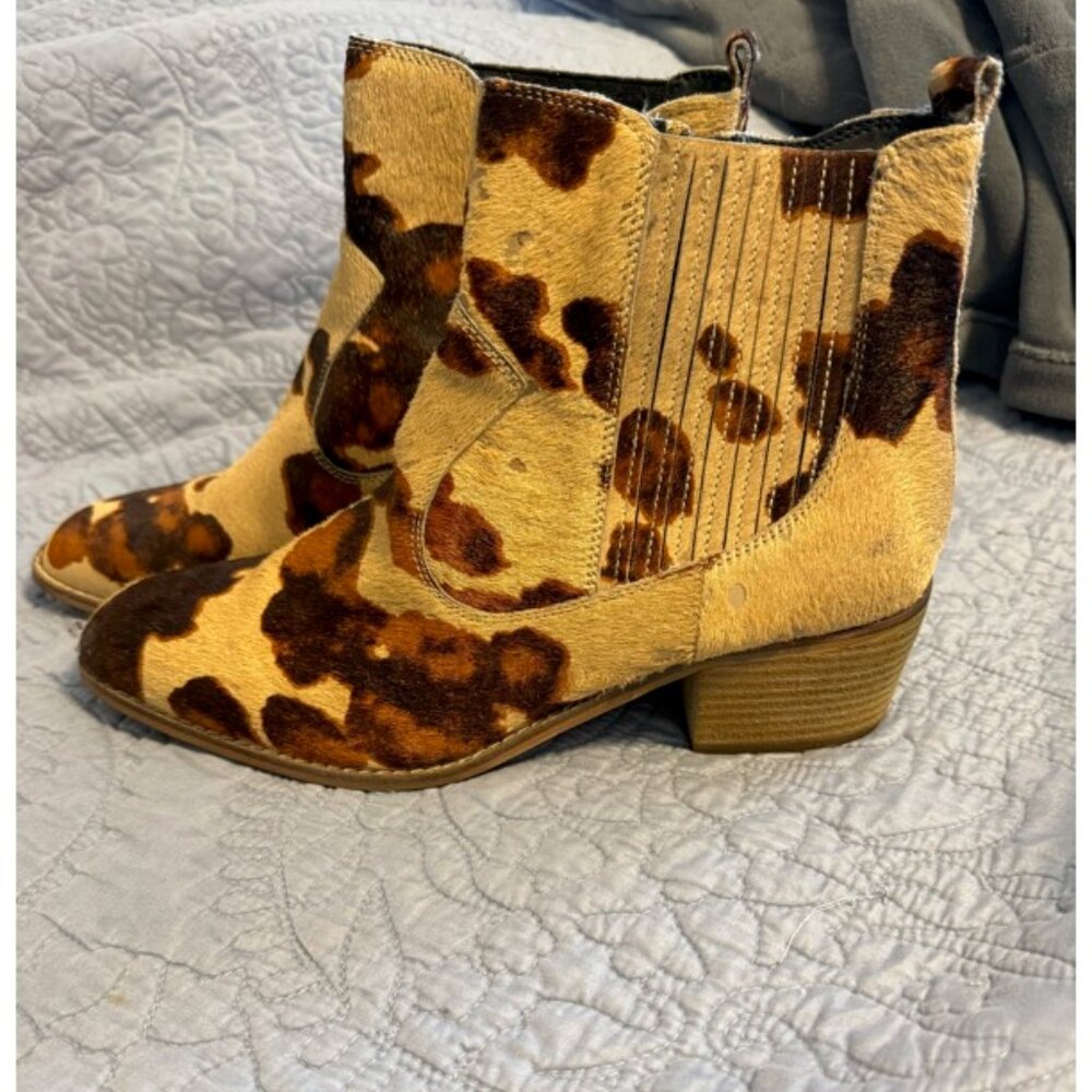 Corky's Boutique Cow Hair Ankle Boots | Size 11 | Western Chic